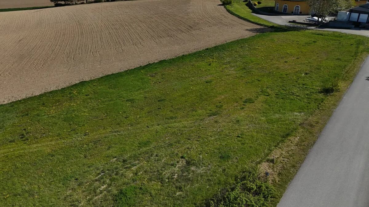 Immobilie kaufen in Amstetten – 1 693 m², € 118.510