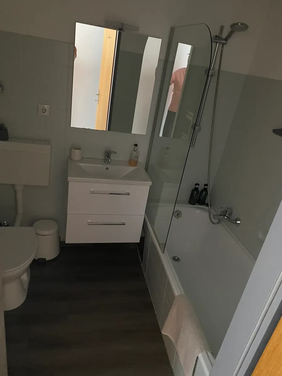 2-Zimmer-Wohnung mieten in Bregenz – 44 m², € 1.300 – Bild 4 von 11