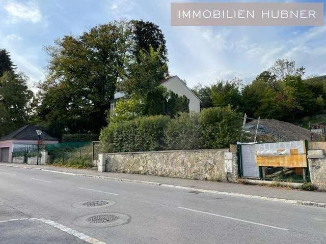 Grundstück kaufen in Mödling – 1 992 m², € 1.992.000