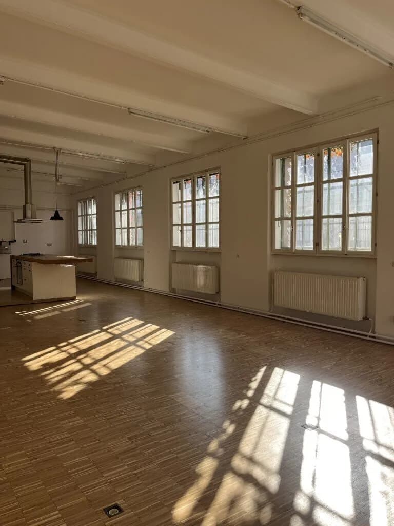 2-Zimmer-Gewerbeimmobilie mieten in Wien – 125 m², € 2.167