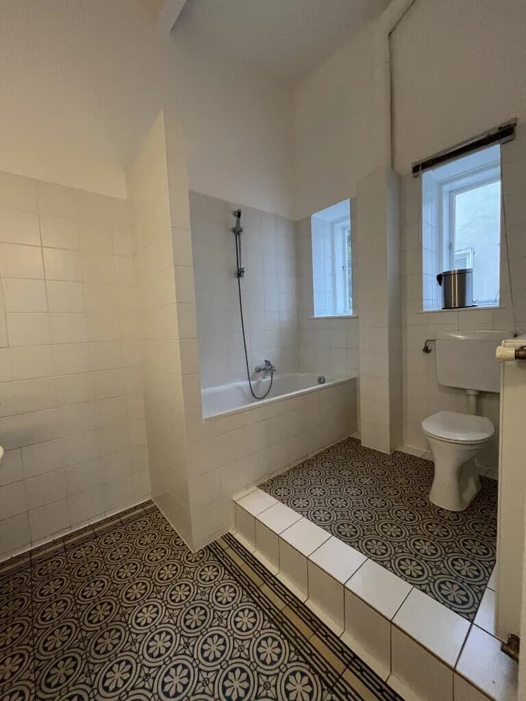 2-Zimmer-Gewerbeimmobilie mieten in Wien – 125 m², € 2.167 – Bild 7 von 24