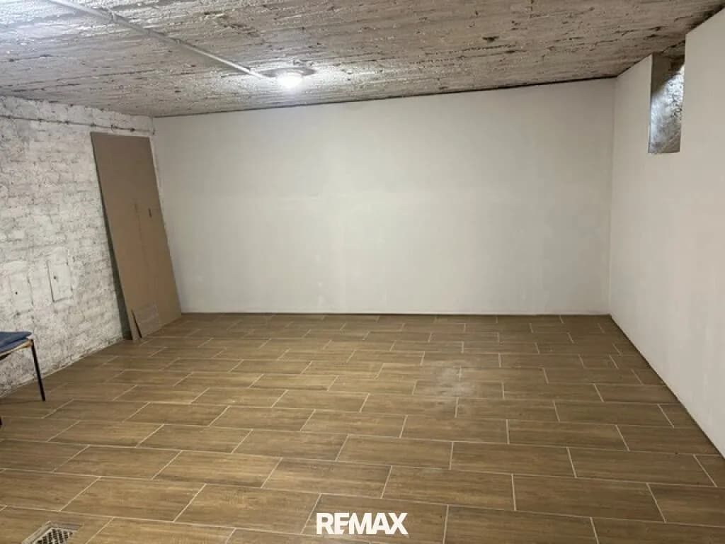 Gewerbeimmobilie mieten in Wien – 32 m², € 250 – Bild 2 von 4