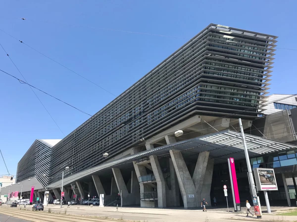 Gewerbeimmobilie mieten in Wien – 1 270 m², € 18 – Bild 2 von 9