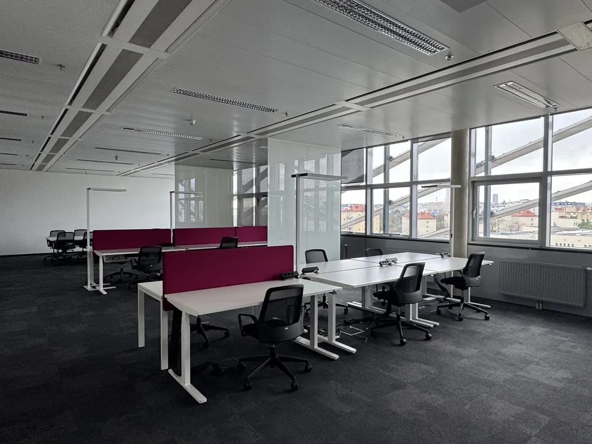 Gewerbeimmobilie mieten in Wien – 1 270 m², € 18 – Bild 4 von 9