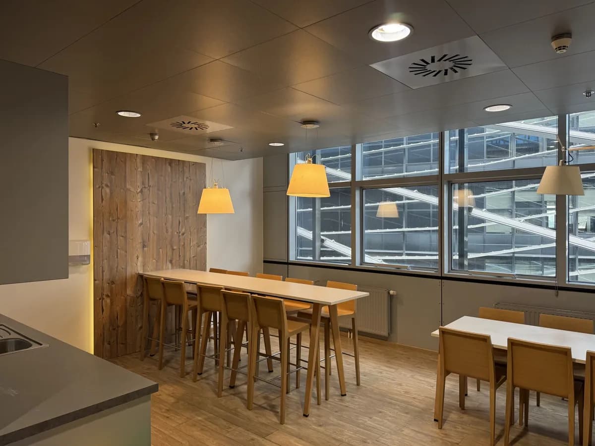 Gewerbeimmobilie mieten in Wien – 1 270 m², € 18 – Bild 5 von 9