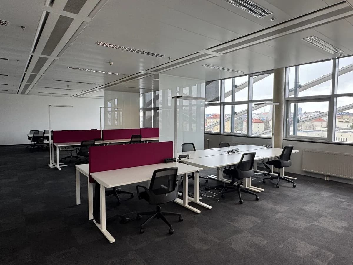 Gewerbeimmobilie mieten in Wien – 1 270 m², € 18 – Bild 8 von 9