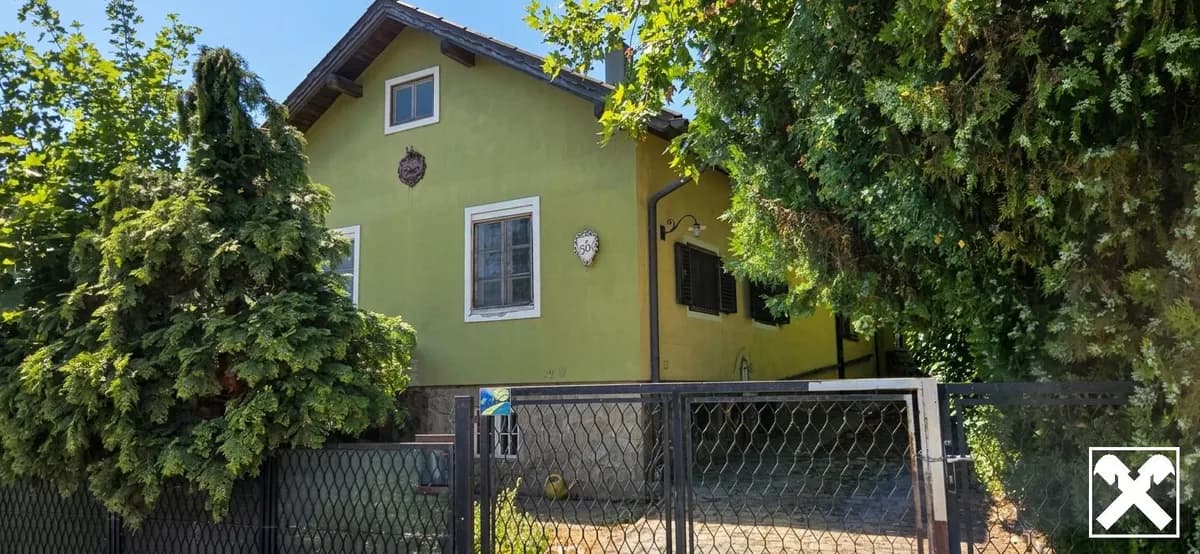 3-Zimmer-Haus kaufen in Bruck an der Leitha – 110 m², € 190.000