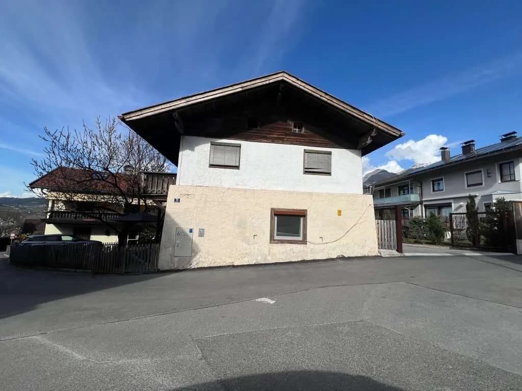 6-Zimmer-Haus kaufen in Schwaz – 130 m², € 320.000 – Bild 3 von 28