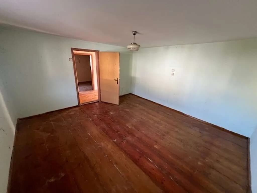 6-Zimmer-Haus kaufen in Schwaz – 130 m², € 320.000 – Bild 9 von 28