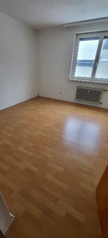 3-Zimmer-Wohnung mieten in Graz – 80 m², € 500 – Bild 2 von 7