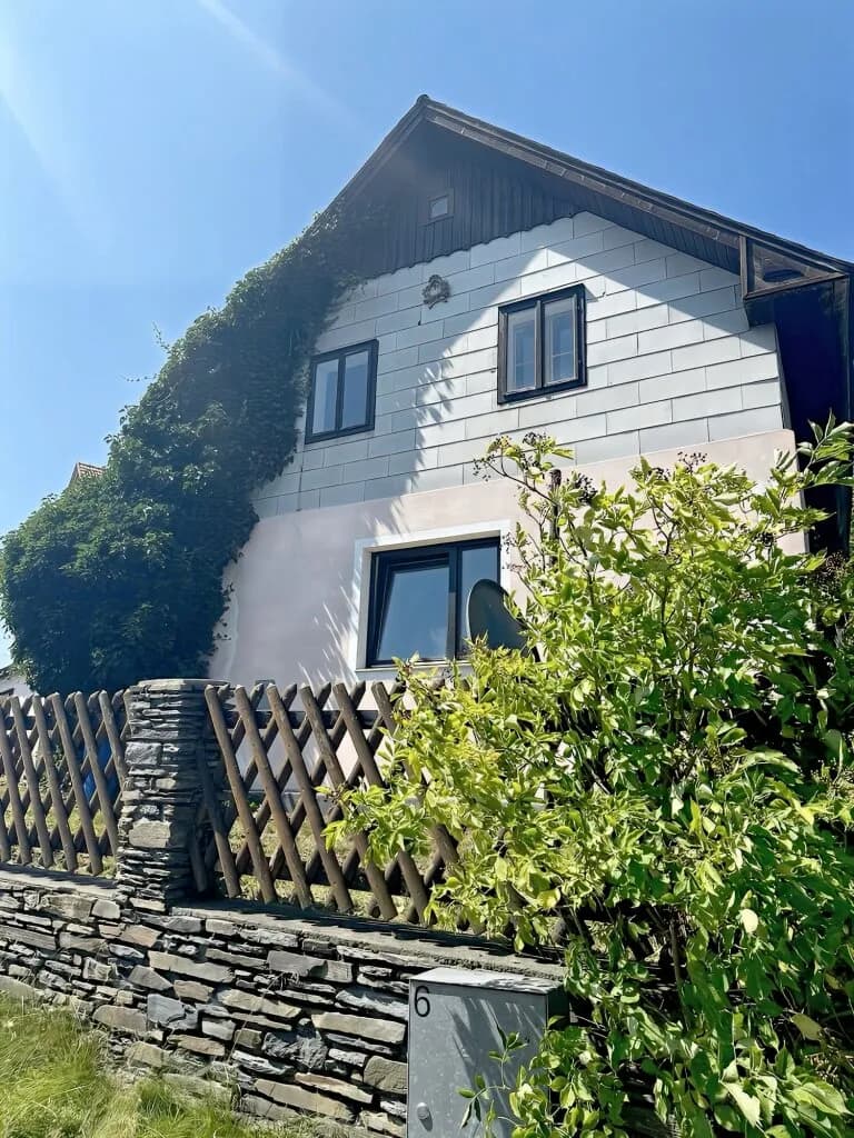 3-Zimmer-Haus kaufen in Neunkirchen – 120 m², € 99.000 – Bild 2 von 24