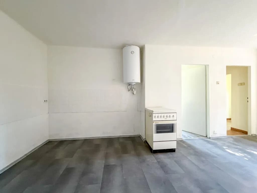 3-Zimmer-Haus kaufen in Neunkirchen – 120 m², € 99.000 – Bild 9 von 24