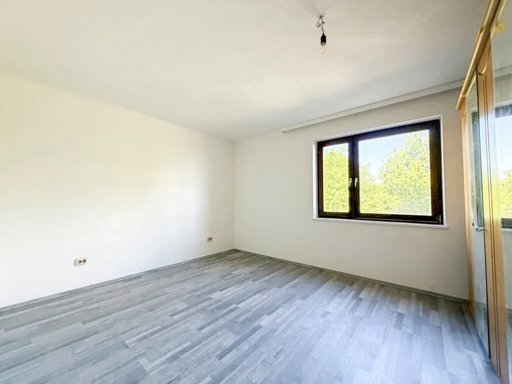 3-Zimmer-Haus kaufen in Neunkirchen – 120 m², € 99.000 – Bild 12 von 24