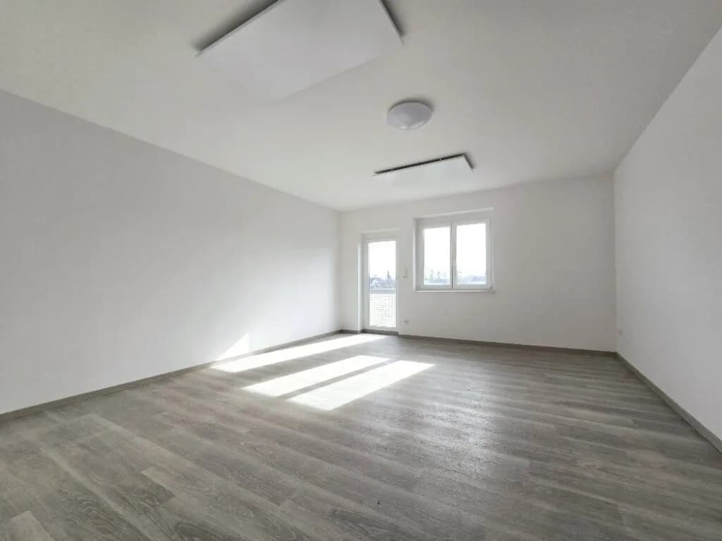 1-Zimmer-Gewerbeimmobilie mieten in Gänserndorf – 34 m², € 400