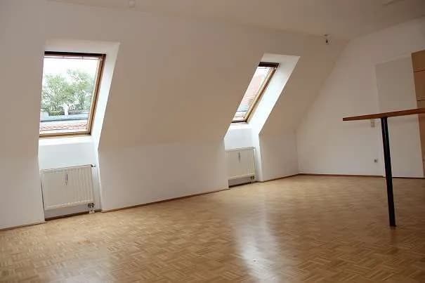 2-Zimmer-Wohnung mieten in Graz – 79 m², € 730