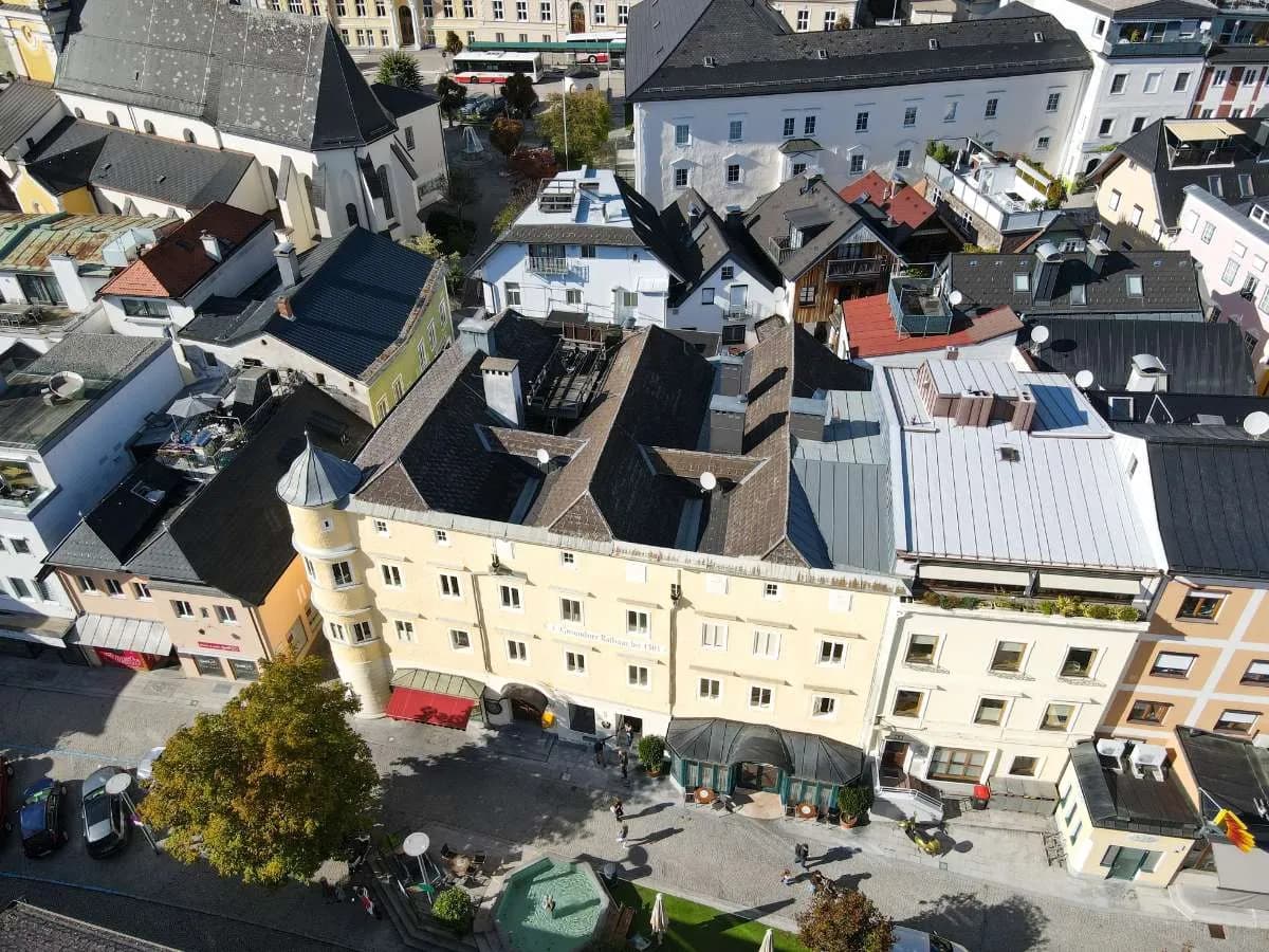Gewerbeimmobilie kaufen in Gmunden – 822 m², € 2.249.000 – Bild 3 von 22