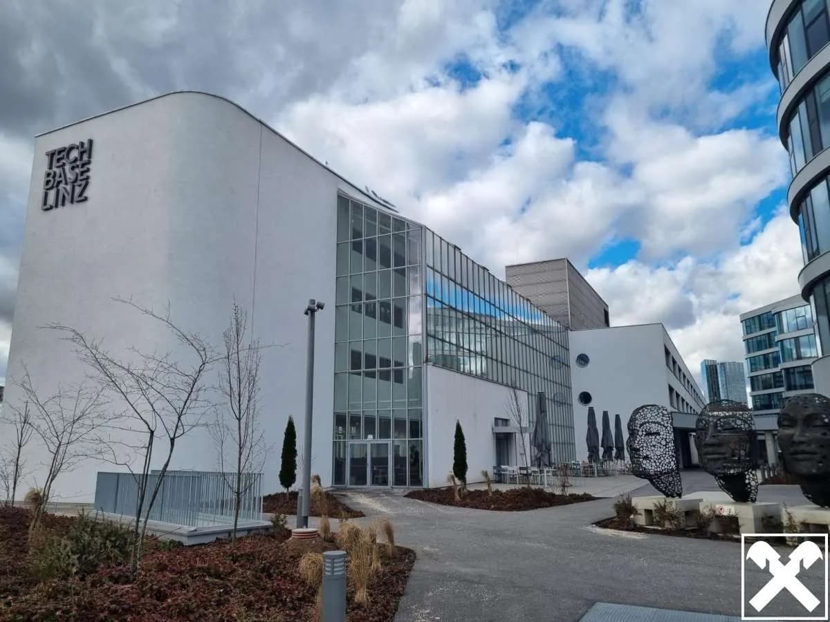 Gewerbeimmobilie mieten in Linz – 3 780 m², € 66.241