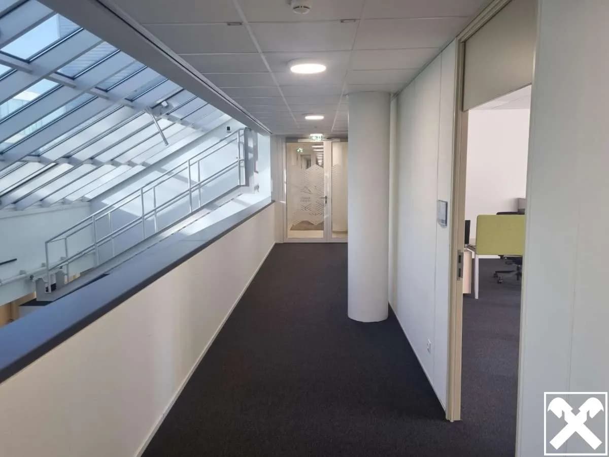 Gewerbeimmobilie mieten in Linz – 3 780 m², € 66.241 – Bild 7 von 14