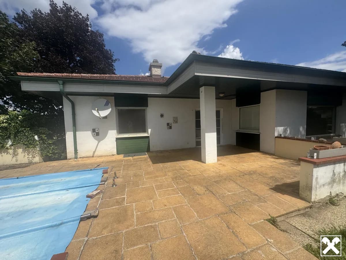 4-Zimmer-Haus mieten in Neunkirchen – 117 m², € 1.360 – Bild 2 von 16