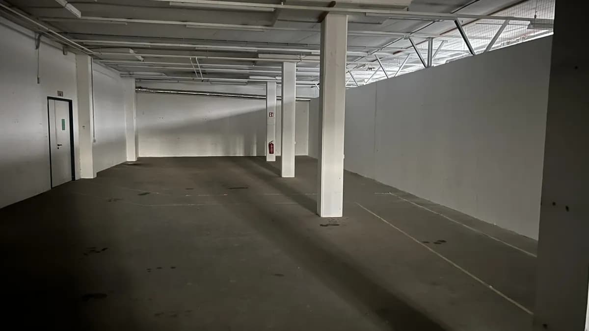 Gewerbeimmobilie mieten in Wien – 328 m², € 3.733 – Bild 1 von 9