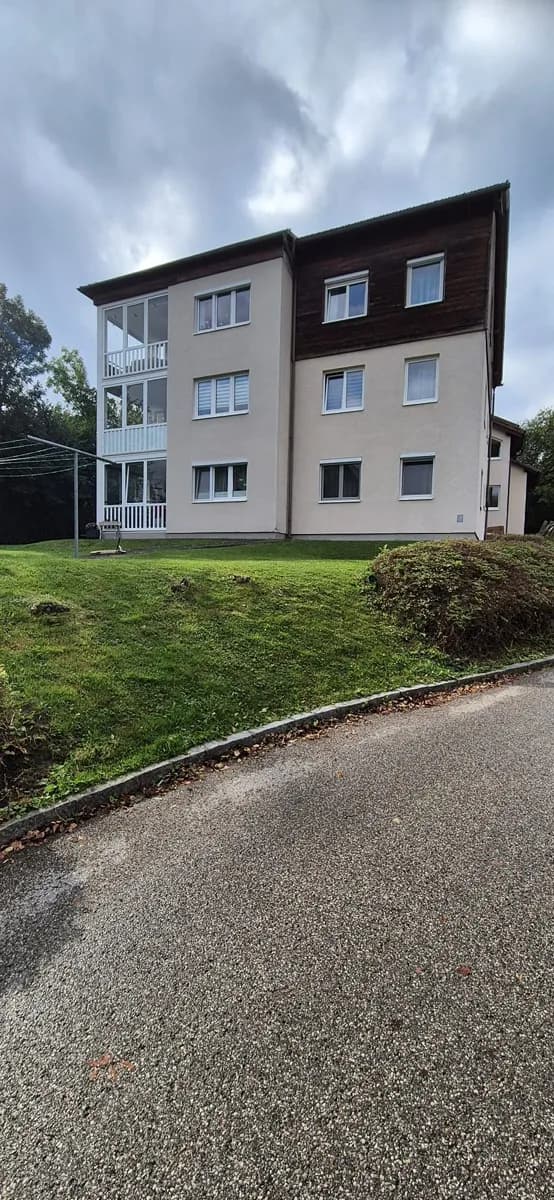 4-Zimmer-Wohnung kaufen in Gmunden – 107 m², € 320.000 – Bild 2 von 22