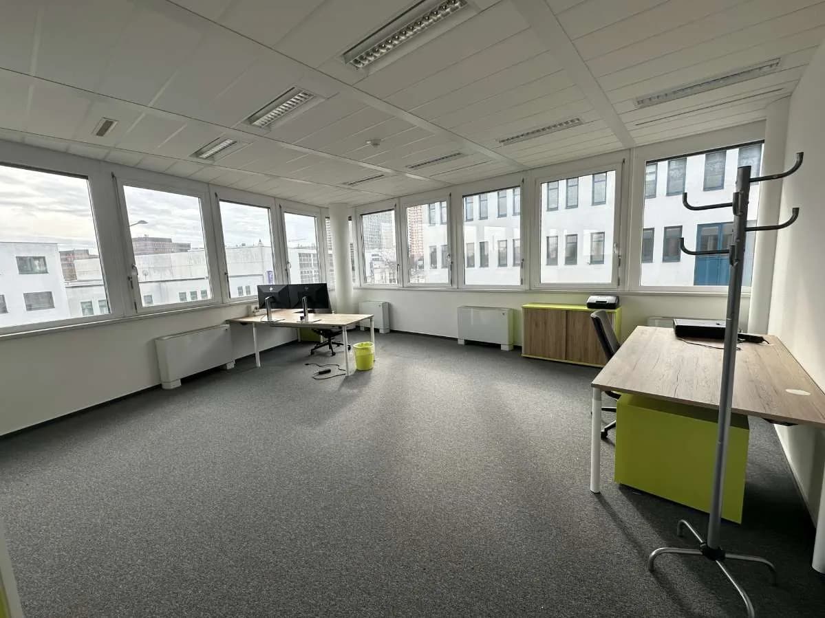 Gewerbeimmobilie mieten in Wien – 232 m², € 15 – Bild 3 von 10