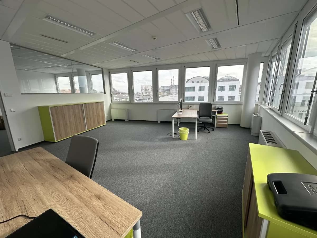 Gewerbeimmobilie mieten in Wien – 232 m², € 15 – Bild 4 von 10