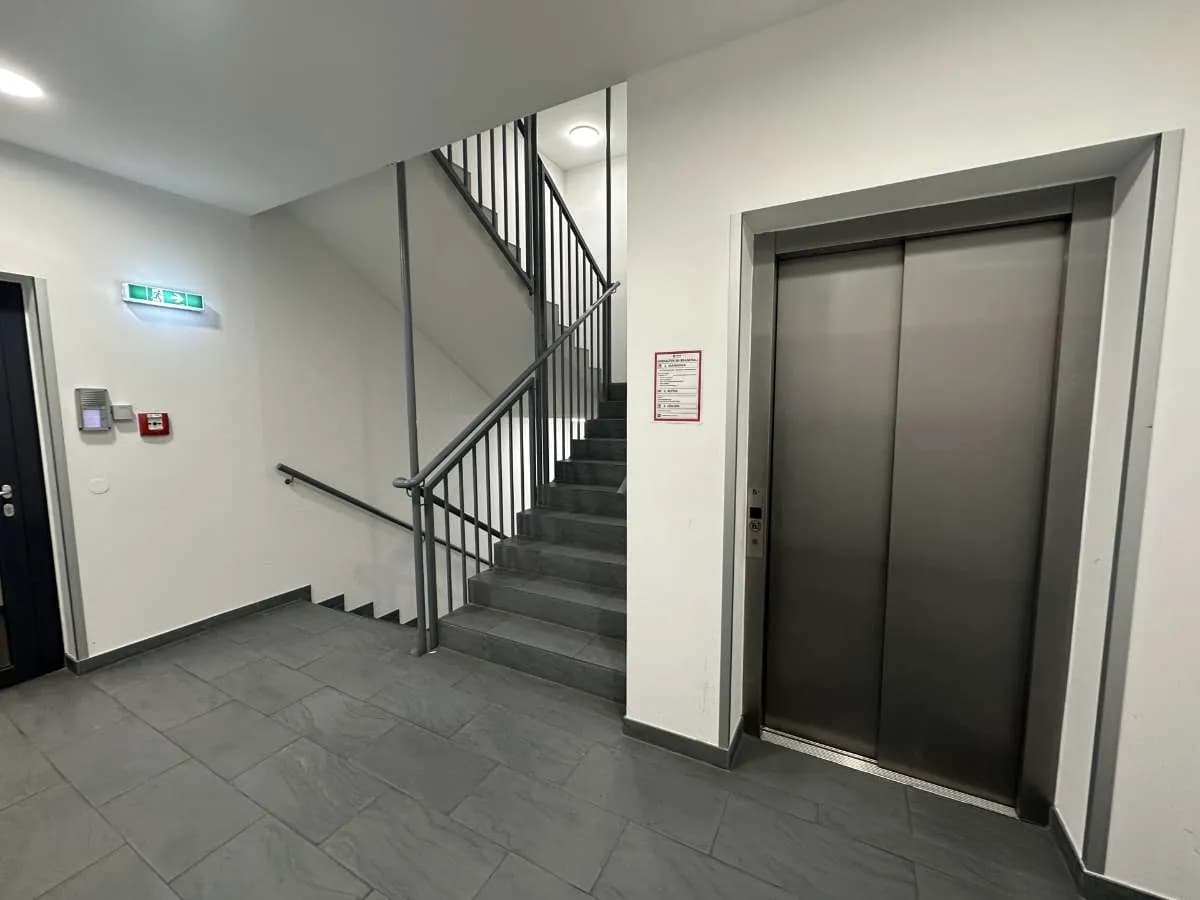 Gewerbeimmobilie mieten in Wien – 232 m², € 15 – Bild 7 von 10