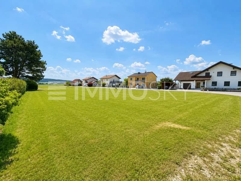 Grundstück kaufen in Ried im Innkreis – 945 m², € 151.200