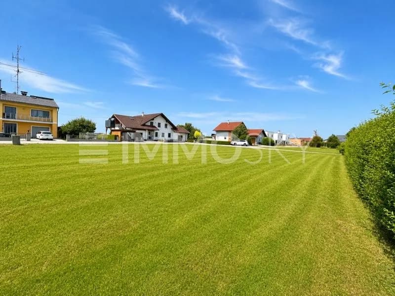 Grundstück kaufen in Ried im Innkreis – 945 m², € 151.200 – Bild 3 von 5