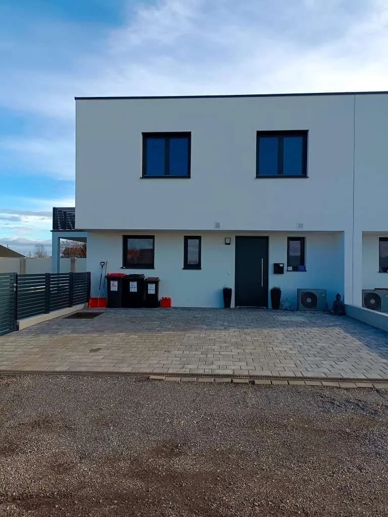 6-Zimmer-Haus mieten in Tulln – 136 m², € 1.690 – Bild 3 von 19