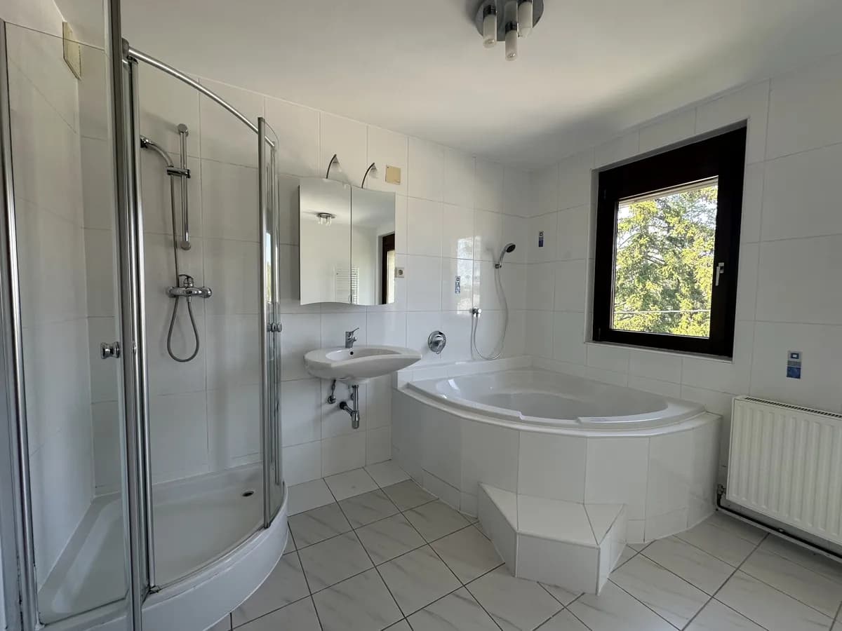 6-Zimmer-Haus mieten in Wien – 306,95 m², € 5.337 – Bild 3 von 14