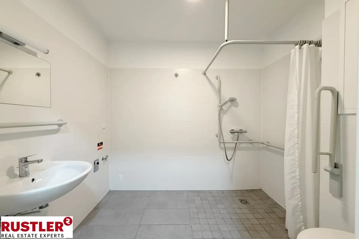 2-Zimmer-Wohnung mieten in Baden – 57,27 m², € 1.347 – Bild 2 von 13