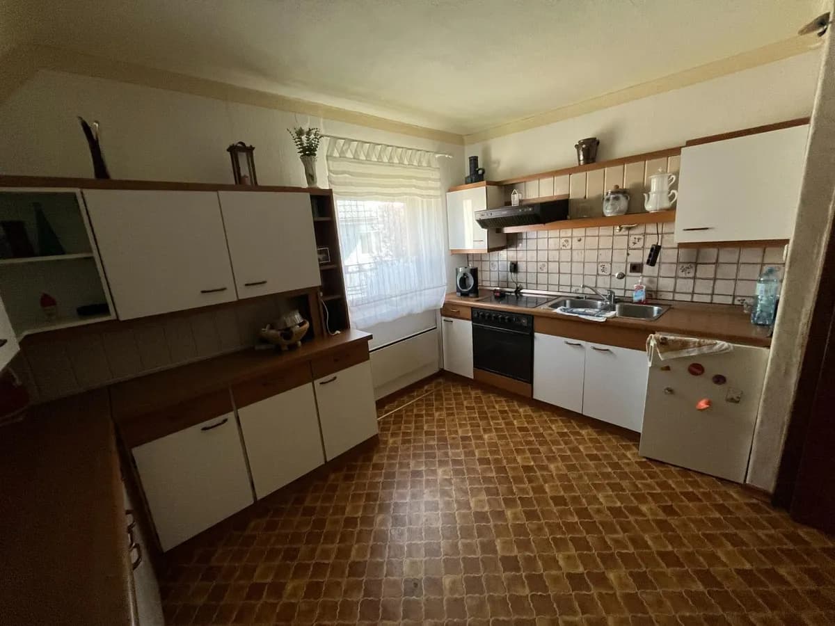 6-Zimmer-Haus kaufen in Melk – 150 m², € 169.000 – Bild 8 von 12