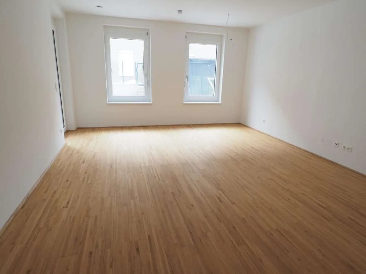 2-Zimmer-Wohnung mieten in Neunkirchen – 55 m², € 587 – Bild 3 von 18