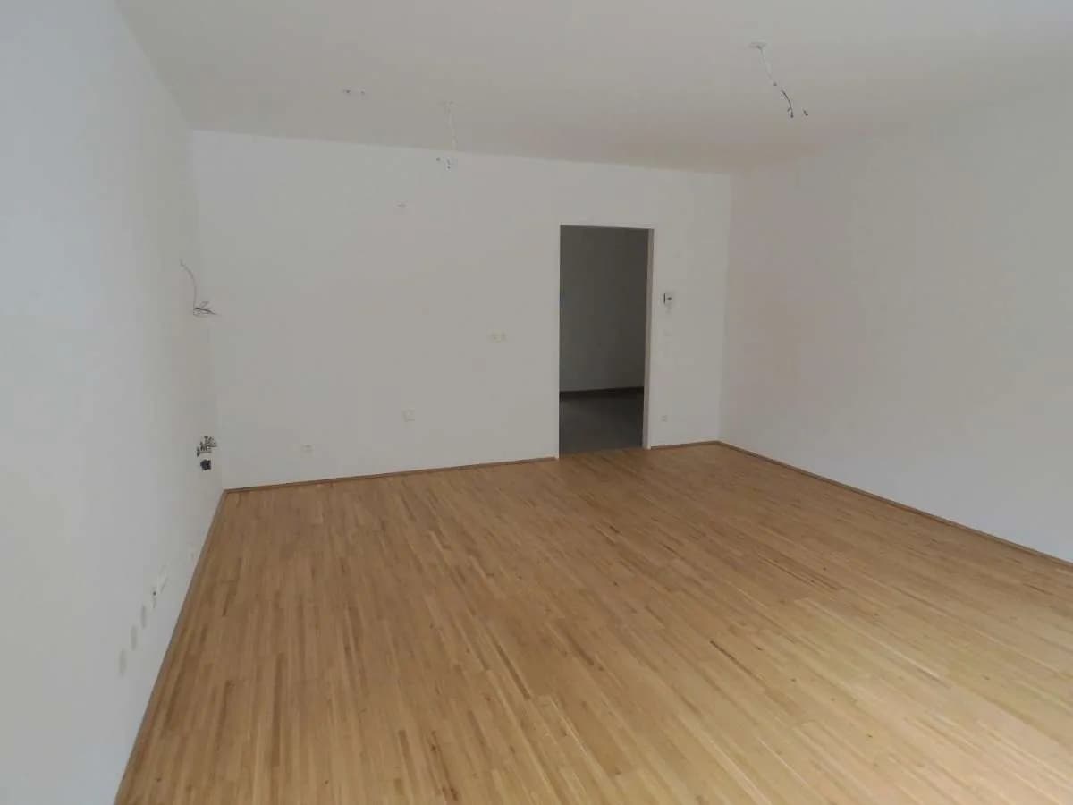 2-Zimmer-Wohnung mieten in Neunkirchen – 55 m², € 587 – Bild 4 von 18