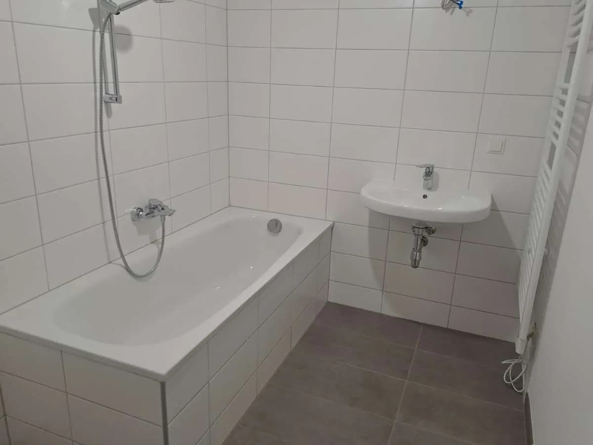 2-Zimmer-Wohnung mieten in Neunkirchen – 55 m², € 587 – Bild 8 von 18