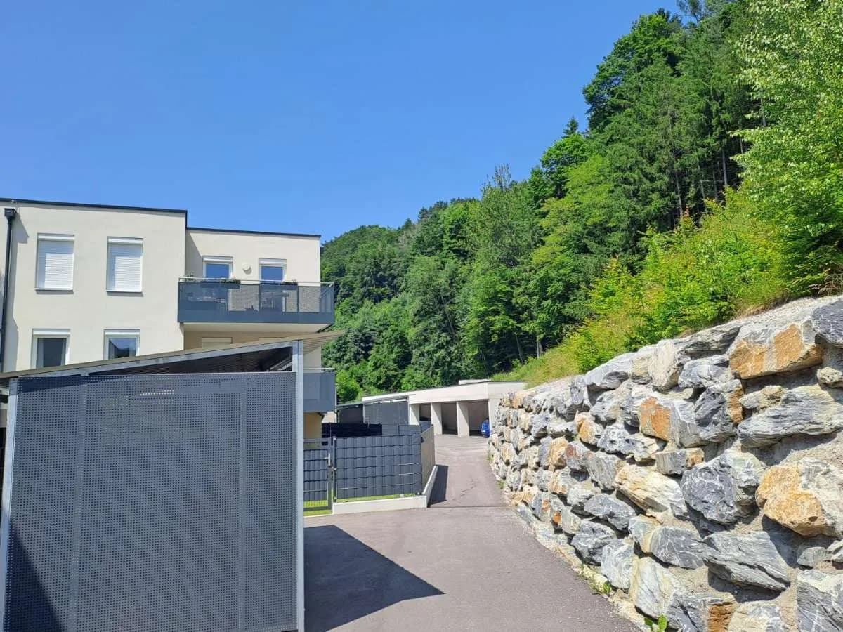 2-Zimmer-Wohnung mieten in Neunkirchen – 55 m², € 587 – Bild 14 von 18
