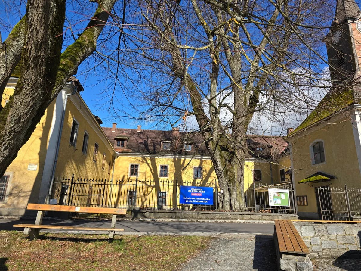 2-Zimmer-Wohnung mieten in Urfahr-Umgebung – 52 m², € 273 – Bild 1 von 7