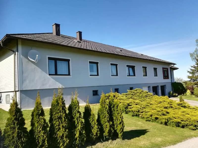 3-Zimmer-Wohnung mieten in Sankt Pölten – 90 m², € 378 – Bild 1 von 10