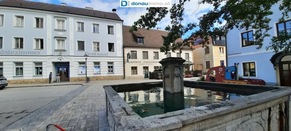 Gewerbeimmobilie kaufen in Zwettl – 1 906 m², € 490.000