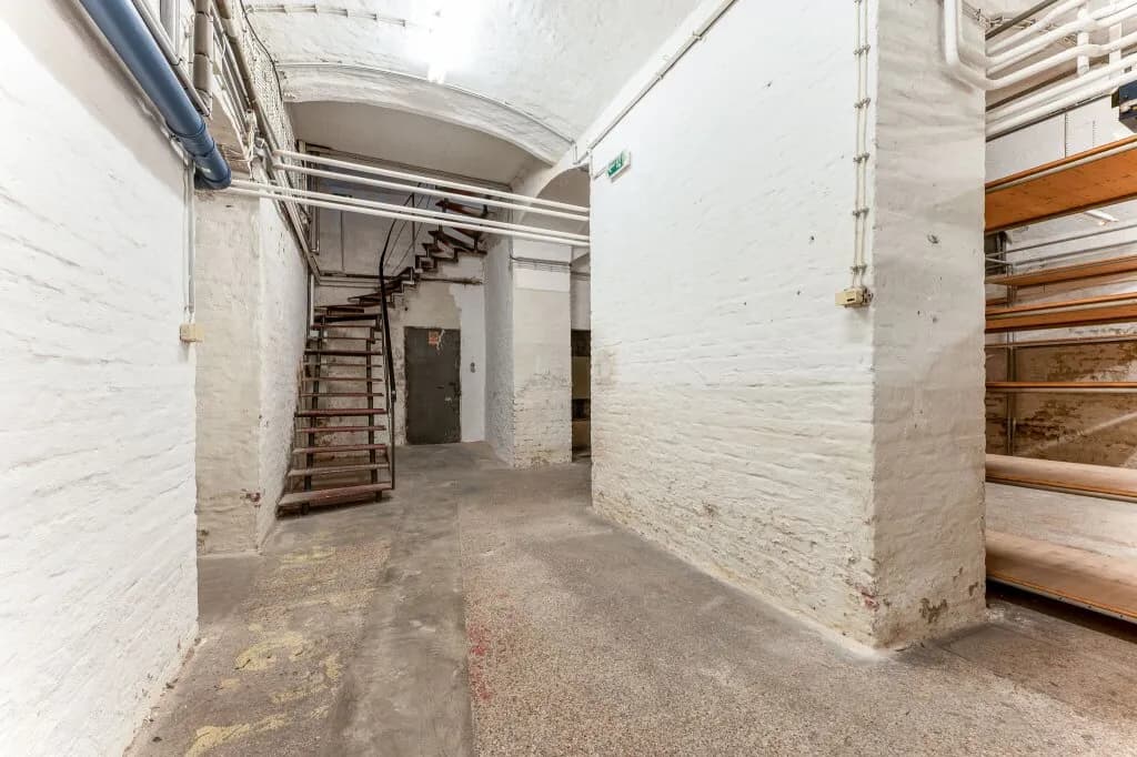 Gewerbeimmobilie mieten in Wien – 309 m², € 7.008 – Bild 8 von 9