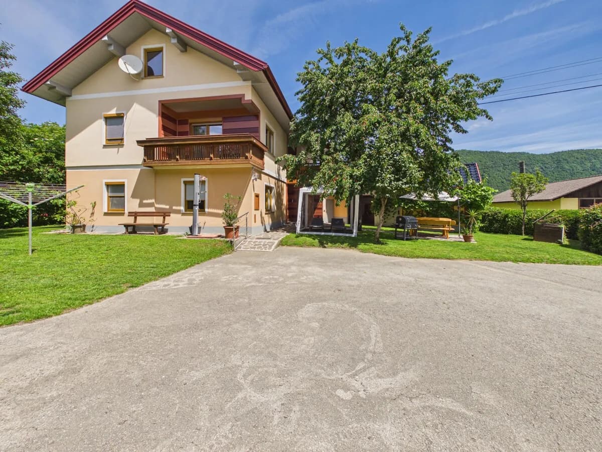 8-Zimmer-Haus kaufen in Klagenfurt Land – 220 m², € 890.000 – Bild 4 von 45