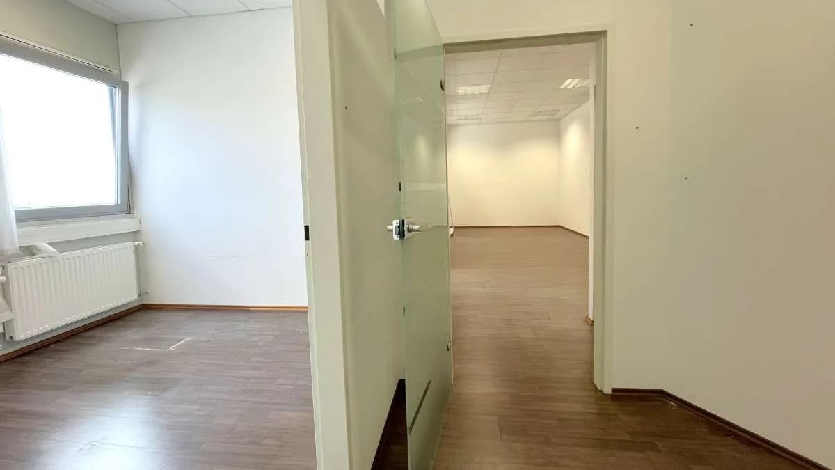 Gewerbeimmobilie mieten in Mattersburg – 81 m², € 6 – Bild 3 von 9