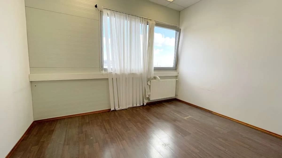 Gewerbeimmobilie mieten in Mattersburg – 81 m², € 6 – Bild 4 von 9
