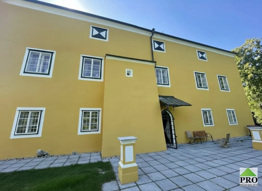 Gewerbeimmobilie kaufen in Ried im Innkreis – 1 000 m², € 990.000 – Bild 3 von 49