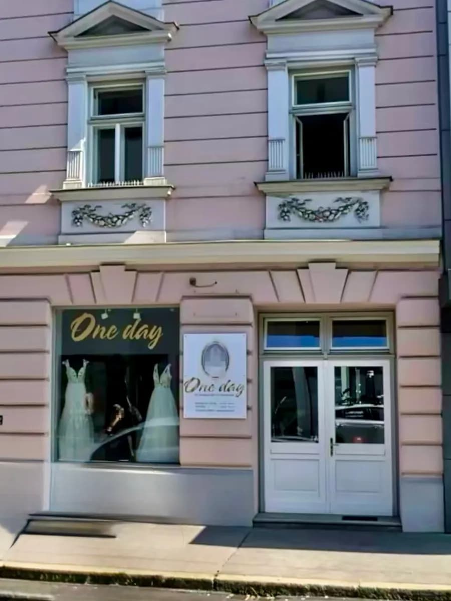 Gewerbeimmobilie mieten in Salzburg Stadt – 60 m², € 1.800