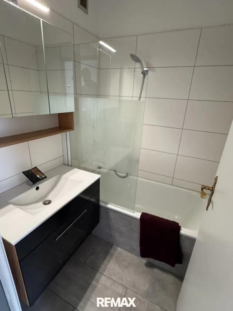2-Zimmer-Wohnung kaufen in Gmunden – 55 m², € 199.000 – Bild 5 von 12