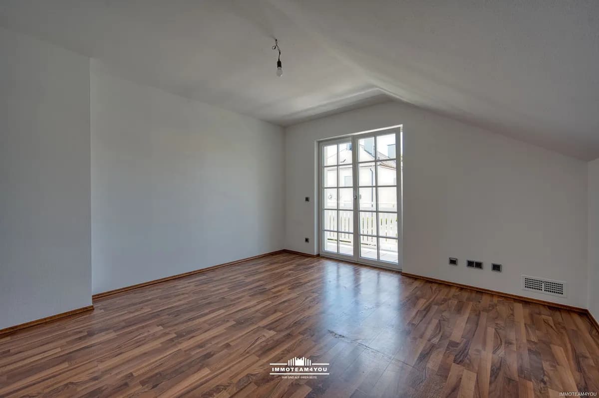 6-Zimmer-Haus kaufen in Vöcklabruck – 150 m², € 249.000 – Bild 10 von 25