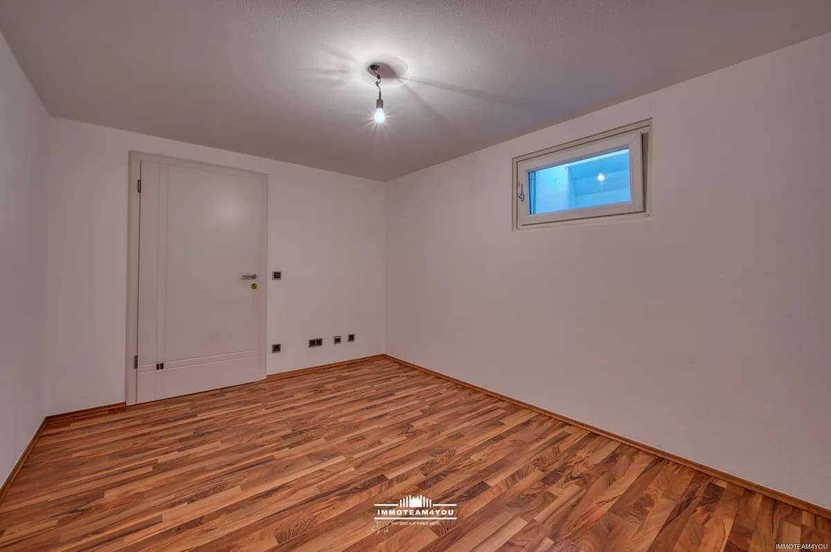 6-Zimmer-Haus kaufen in Vöcklabruck – 150 m², € 249.000 – Bild 16 von 25